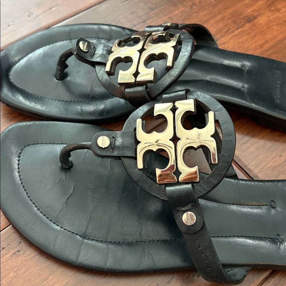 Tory Burch Black Sandals with Gold Accents - Picture 6 of 6